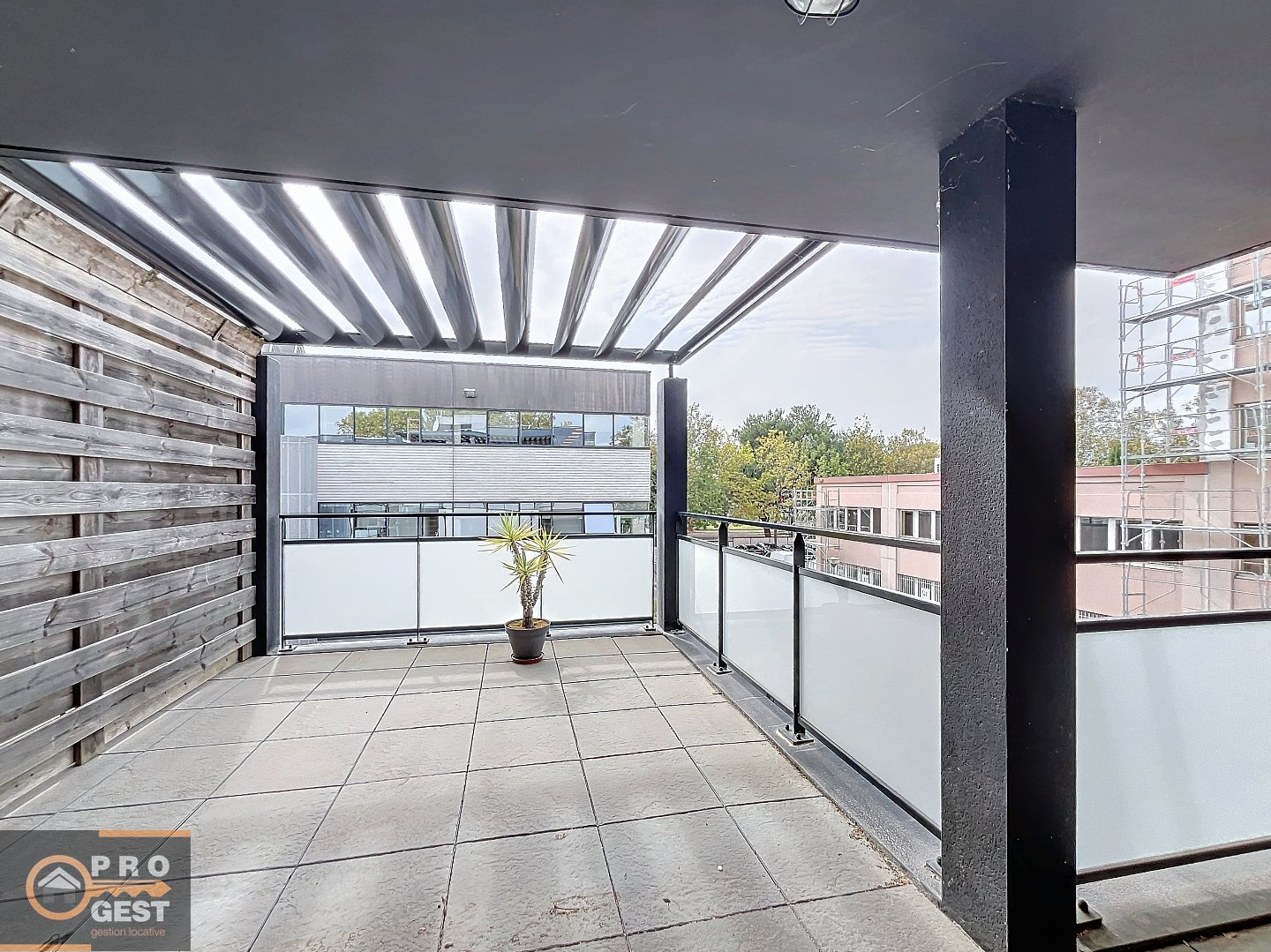 64b439f31fdaf081ecf811afd63c0b2e