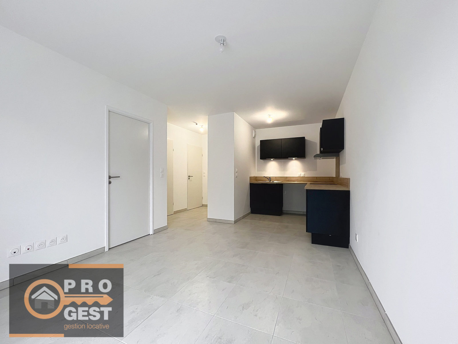 photo_8dbfb6518f9553fe2d0fa54c11186245