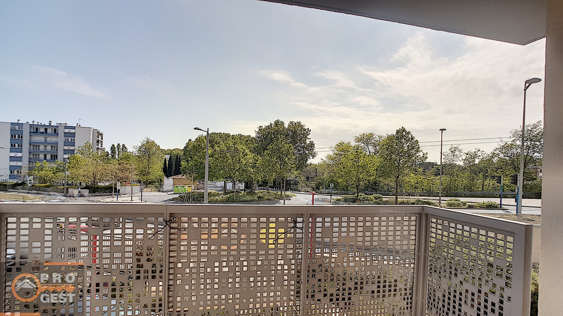 582fe9207f4b47dfe7c57540eb3ec9a3