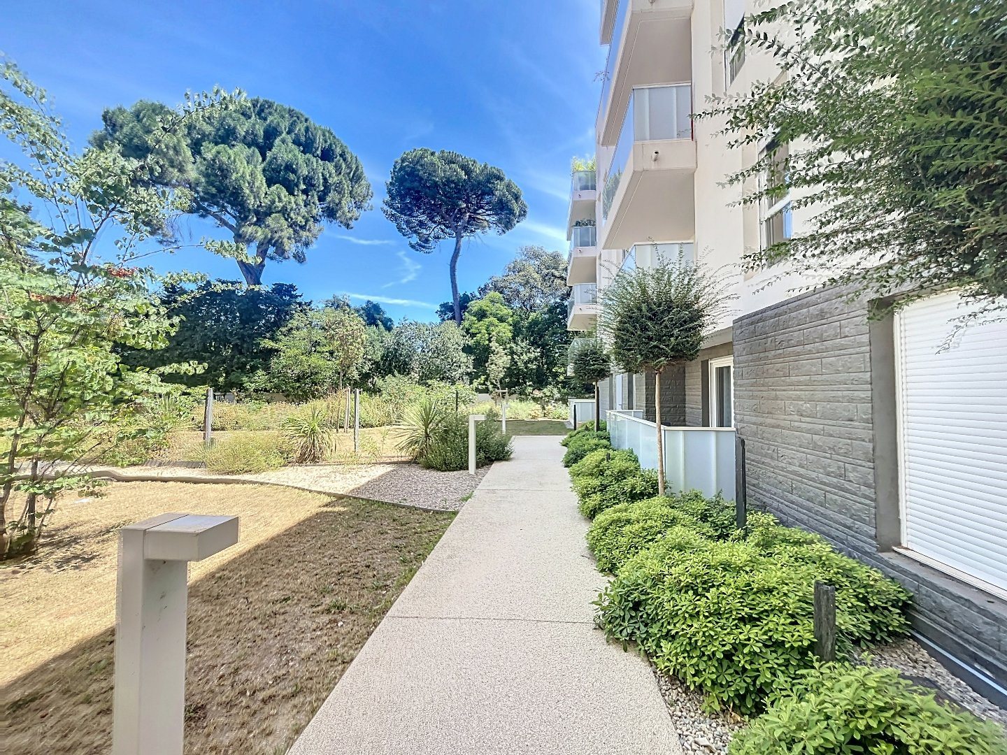 d73df810fbba012959cba3d38f9f350e