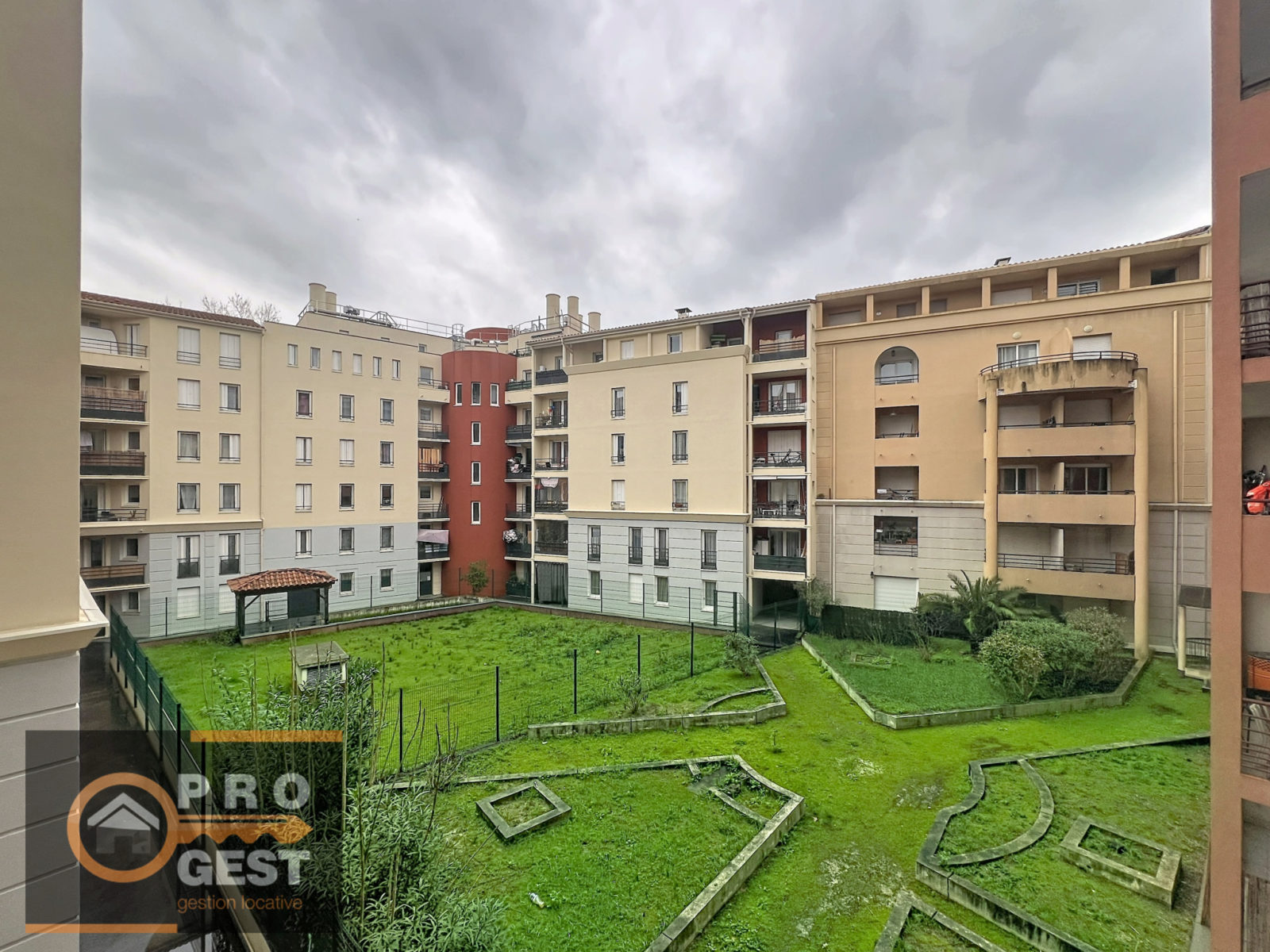 photo_f7e68cffc283ad35dbae37b1952b4bf6