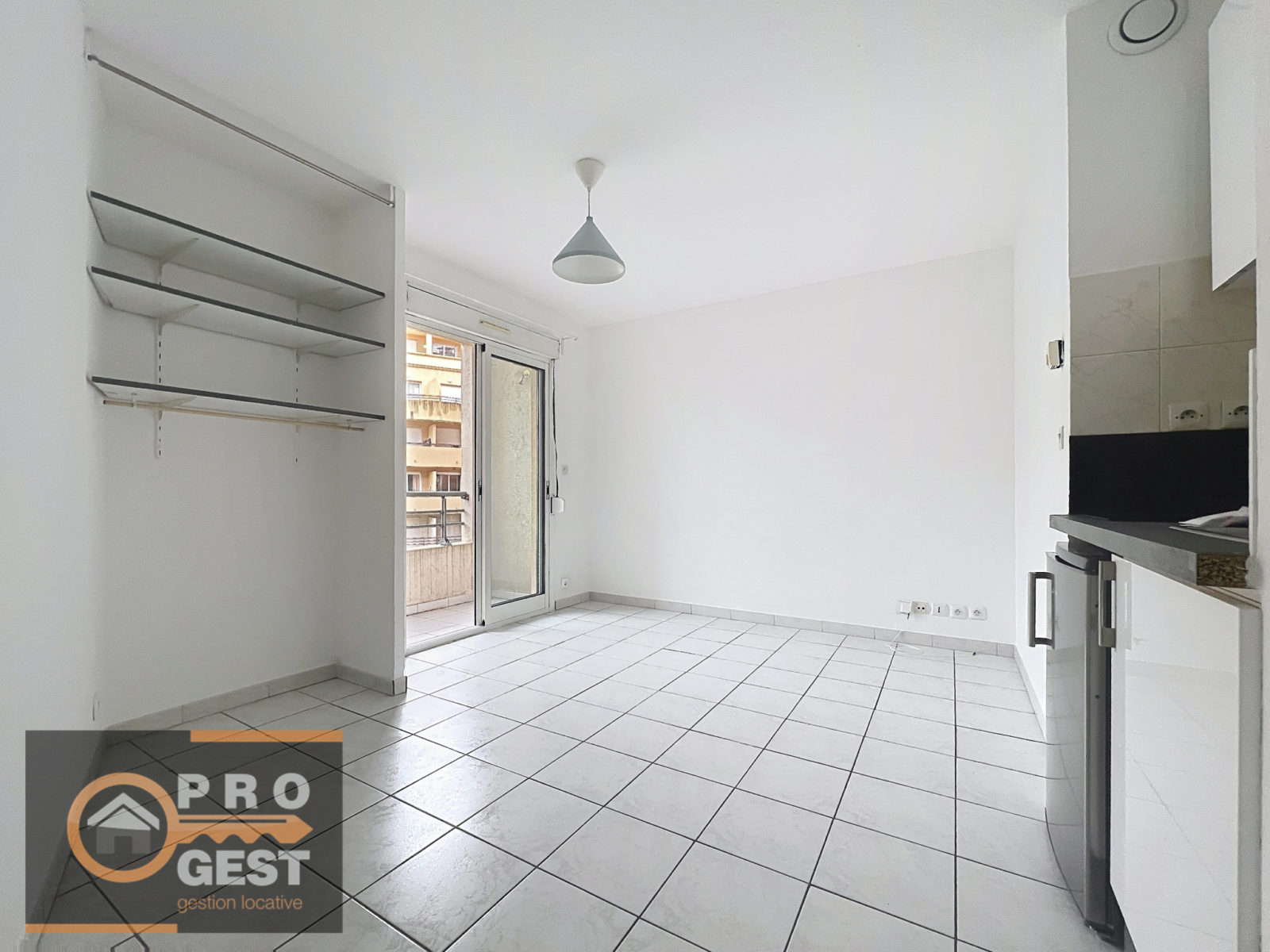 photo_33b4cb2aab068d7c9e7ca029673f02ab