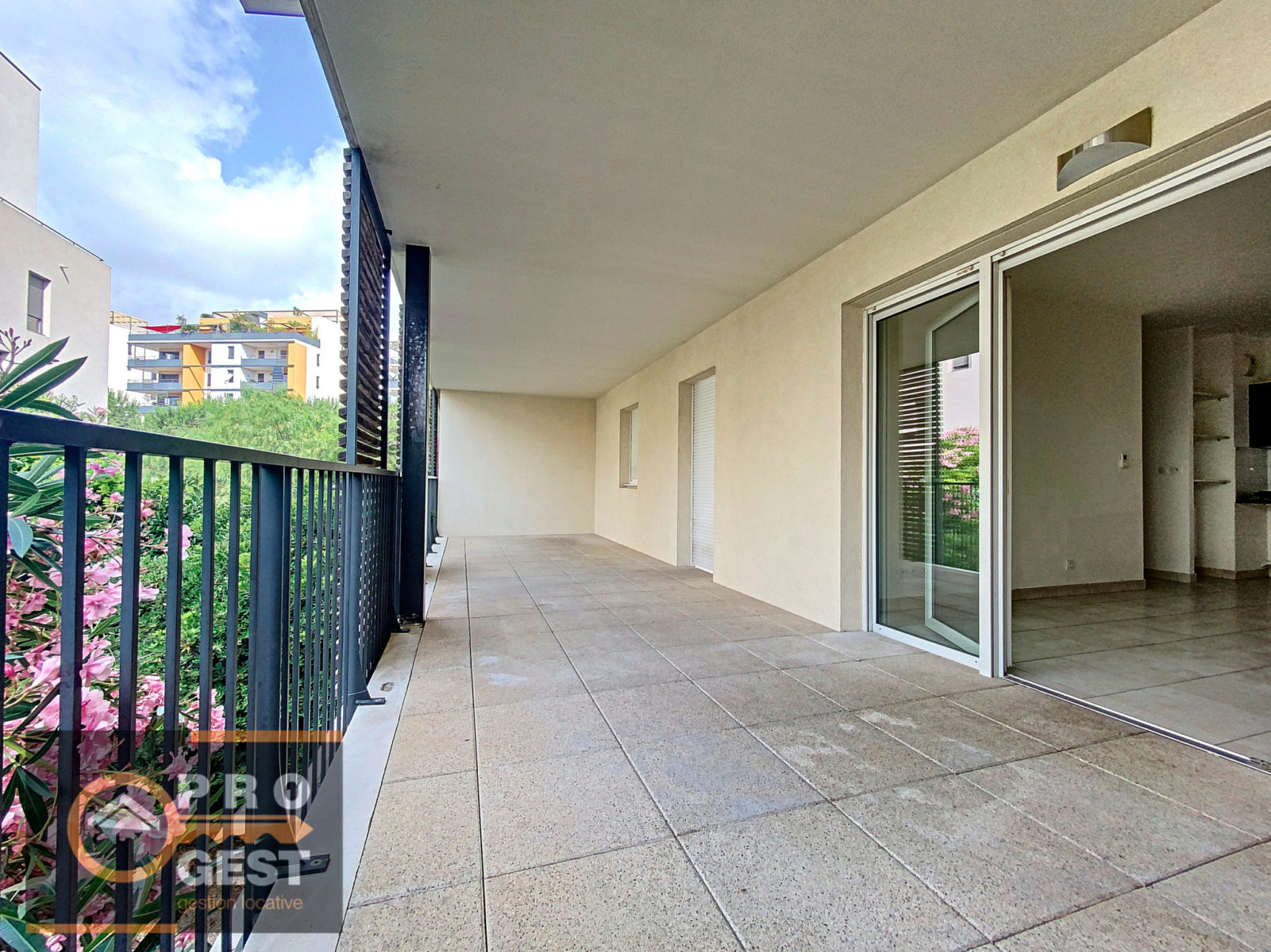 photo_7b39bd03f90df168c03af12fbe89f0ca